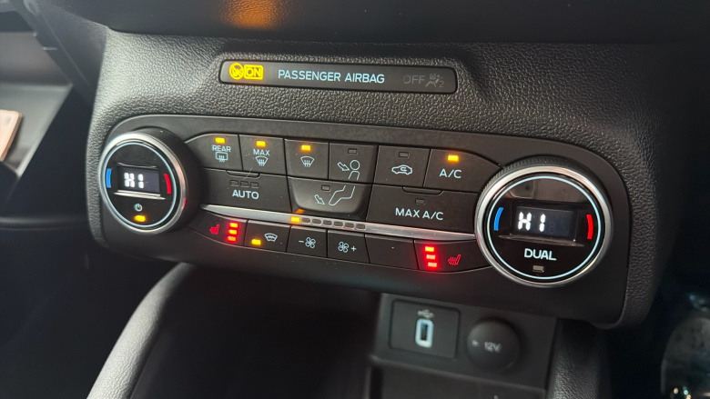 Ford Focus 1.5 EcoBlue 120 Titanium 5dr Diesel Estate